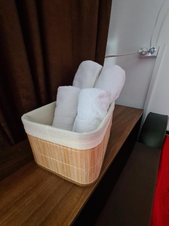 Vigaro Vgr Appartement Braşov Buitenkant foto
